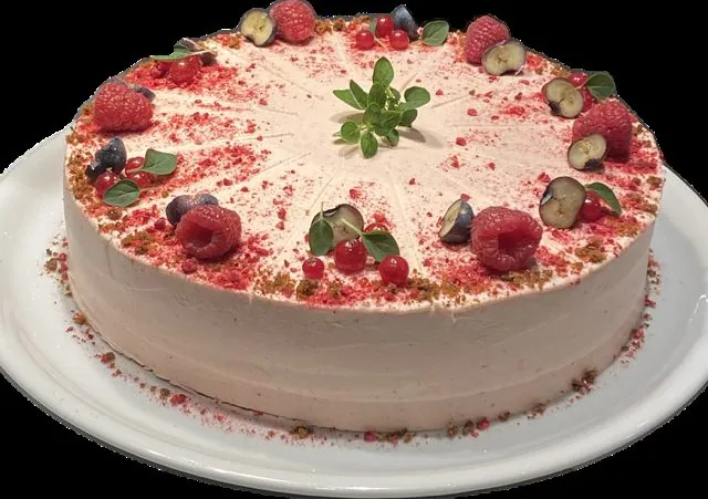 Morkų tortas su avietiniu kremu ir spanguolių uogiene (apie 2.5 kg).