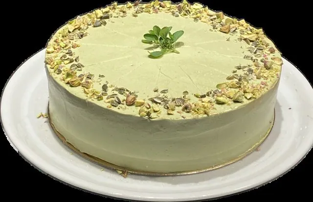 Morkų tortas su pistacijų kremu ir spanguolių uogiene (apie 2.5 kg)